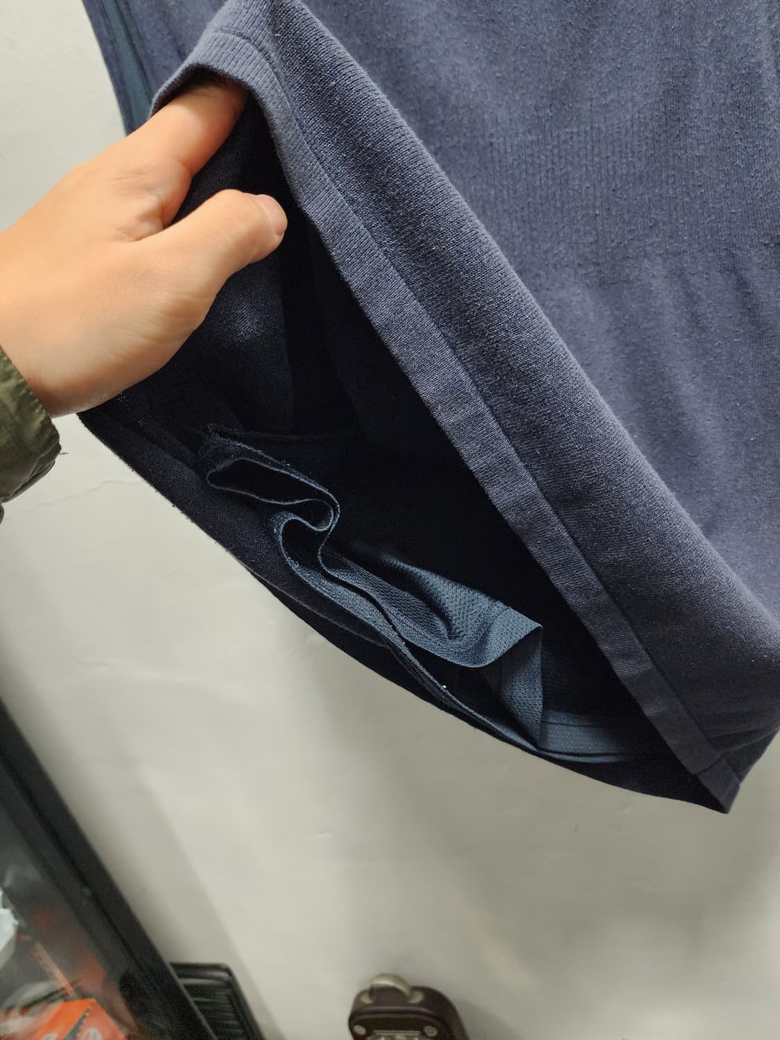 나이키 v넥 백로고 스우시 니트 베스트 상품이미지4