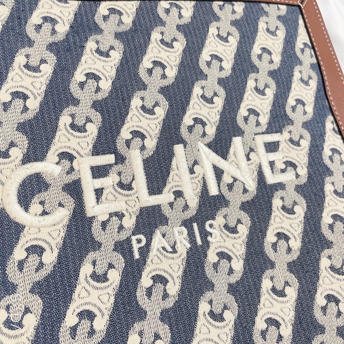 셀린느 캔버스 토트백 상품이미지2