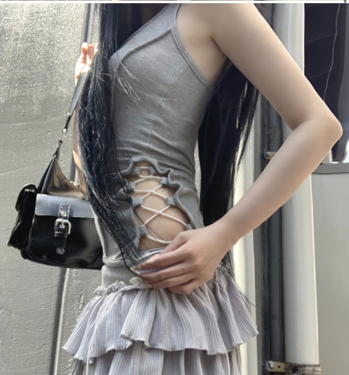 스젠 Hens Corset Halter Top 블랙 색상 판매 상품이미지2