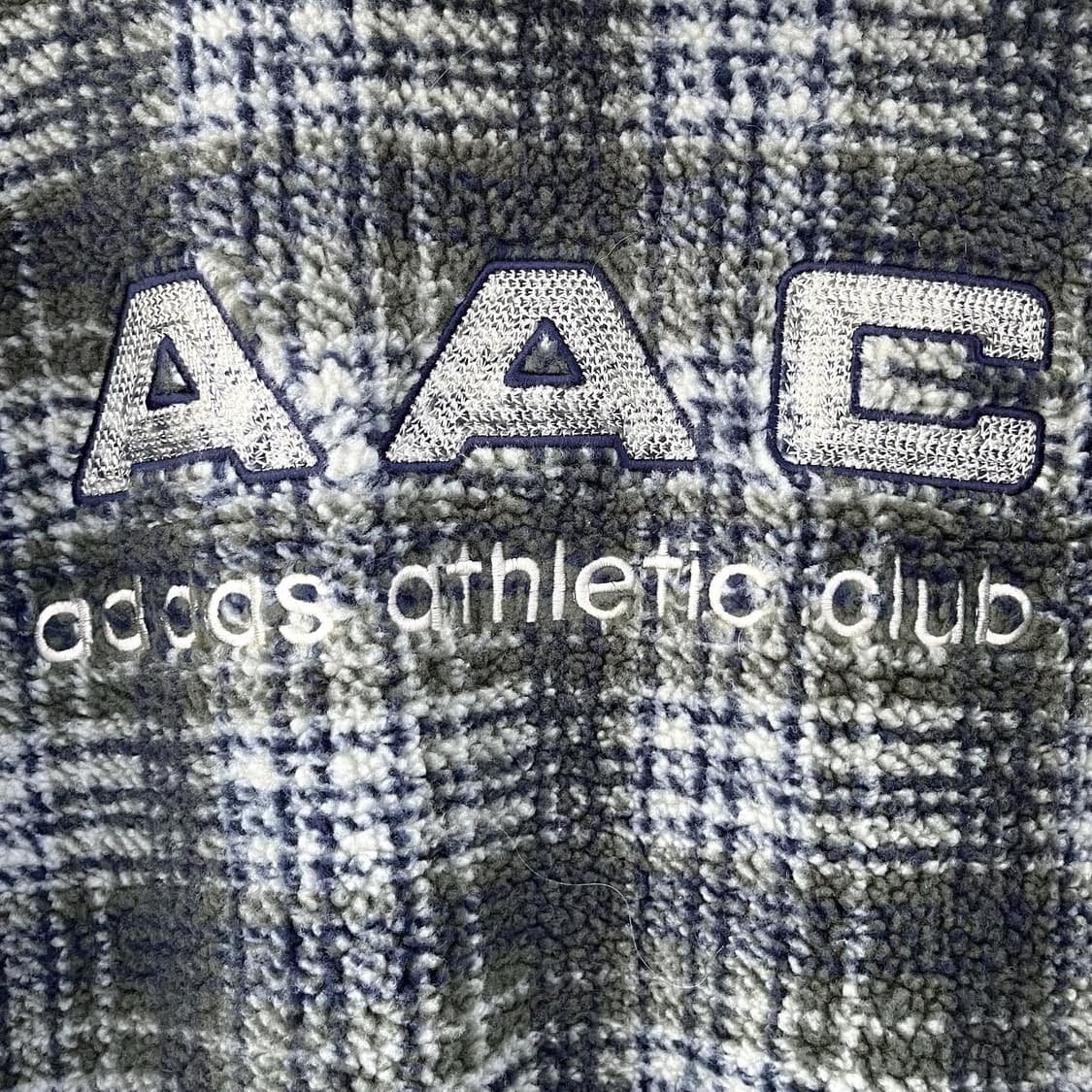 아디다스 AAC 보아털 쉐르파 타탄체크후드파카 상품이미지7