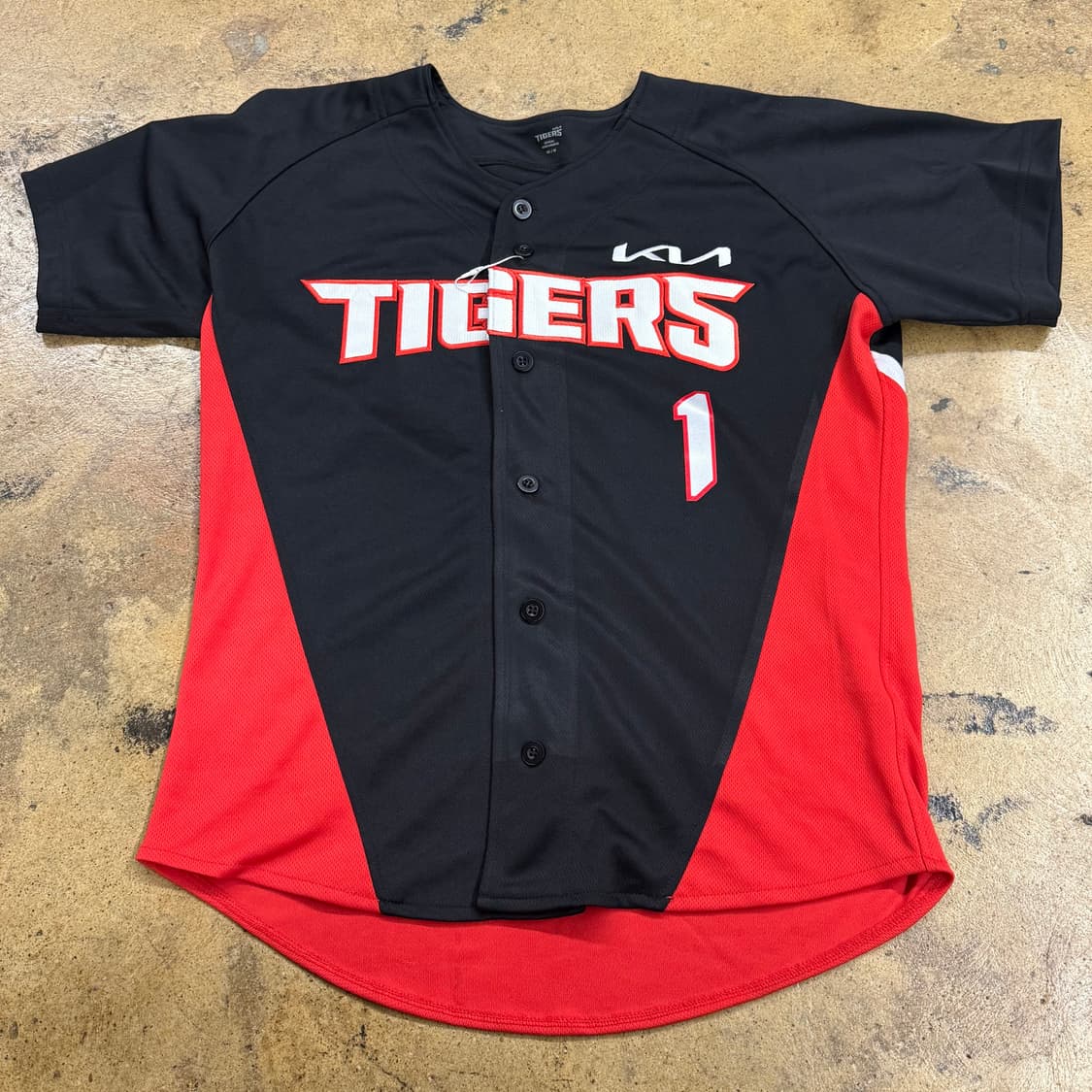 [M] 기아 타이거즈 어센틱 유니폼 블랙 레드 박찬호 마킹 b15 상품이미지2