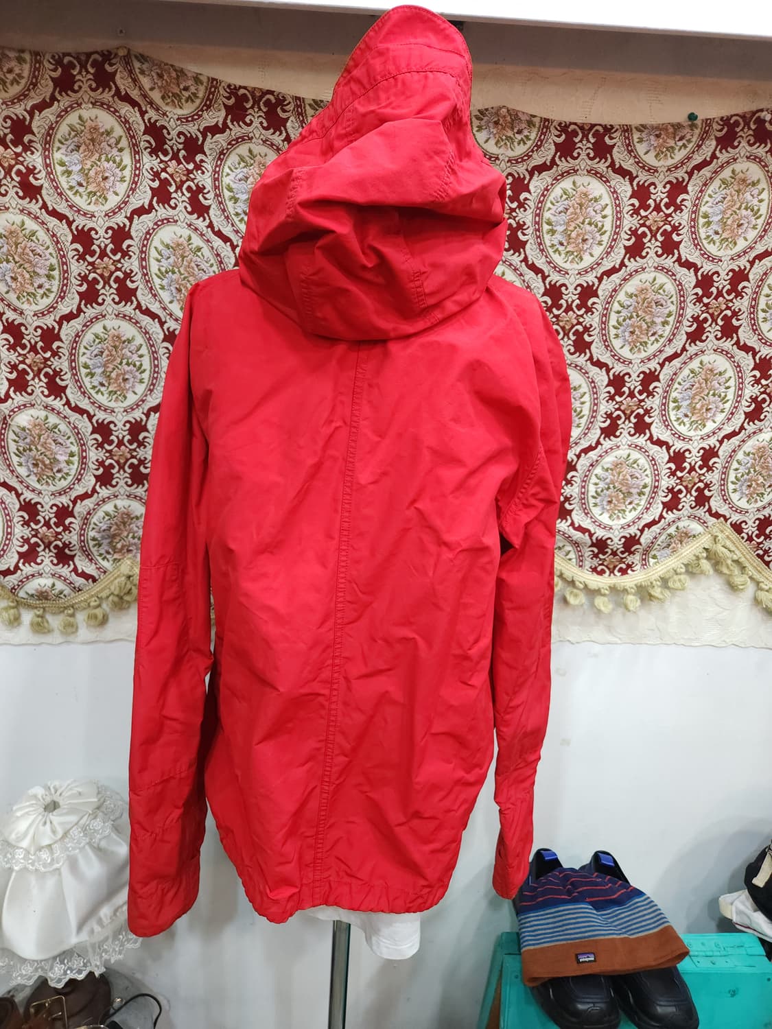 폴로 랄프로렌 레드 후드 마운틴 자켓

 상품이미지8