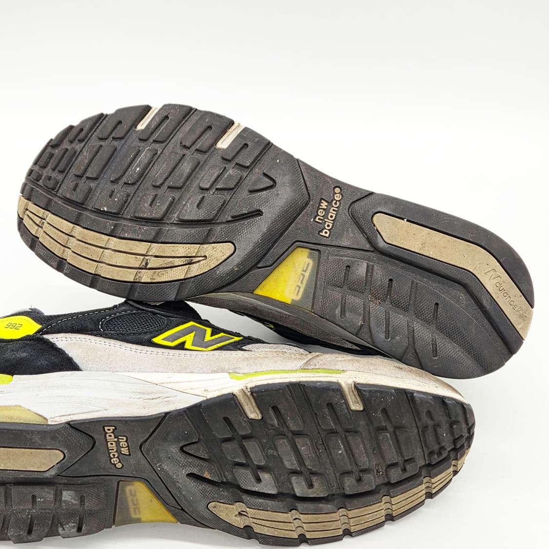  뉴발란스 992 메이드 인 USA 블랙 그레이 볼트 (280 D)  상품이미지3