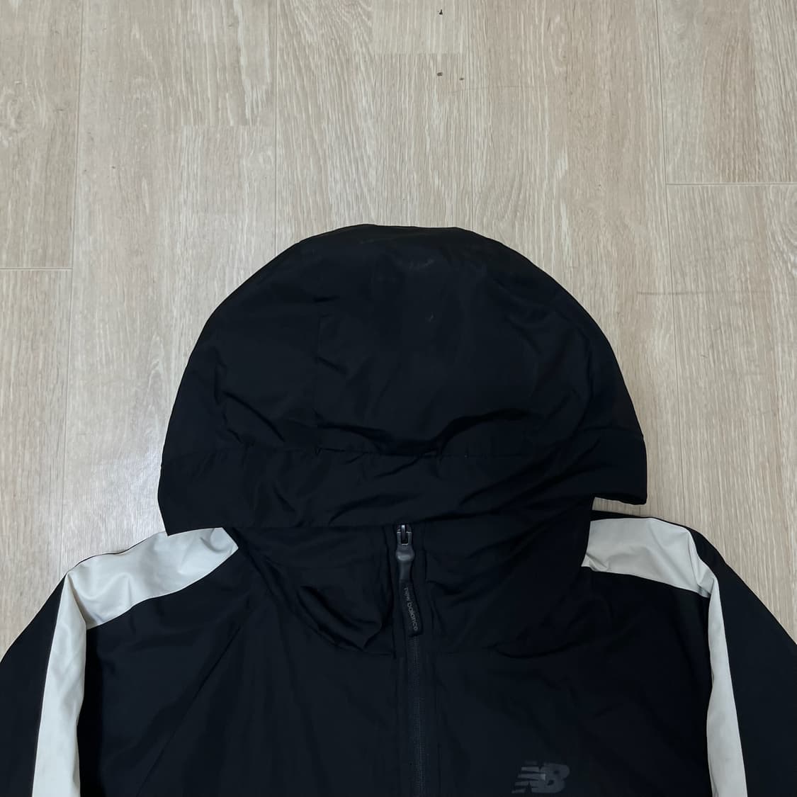 뉴발란스 남성 사이드라인 후드 롱패딩 S/90 상품이미지2