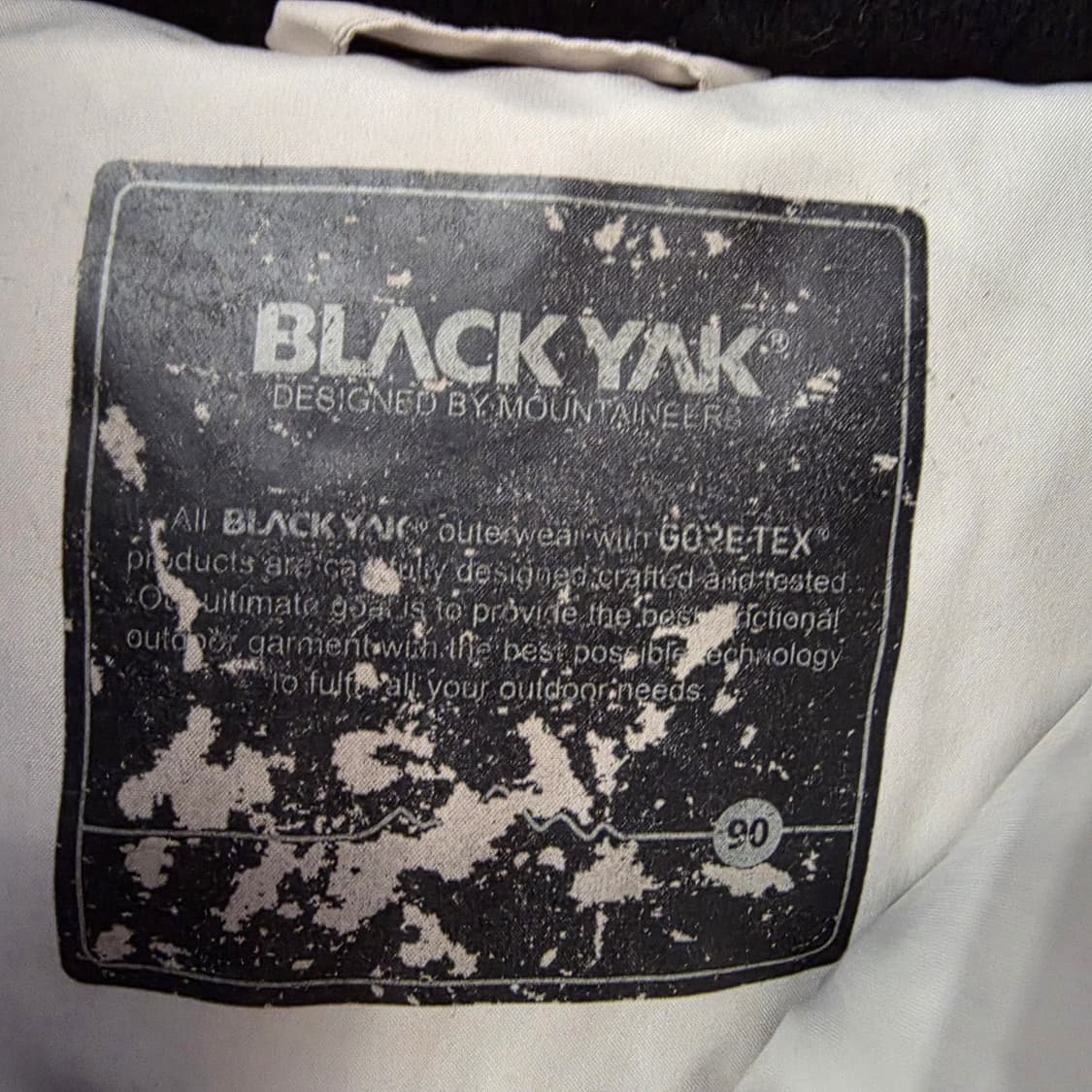 블랙야크 여성 엣지 다운 오리지널 고어텍스(최고급) 패딩 90 상품이미지6