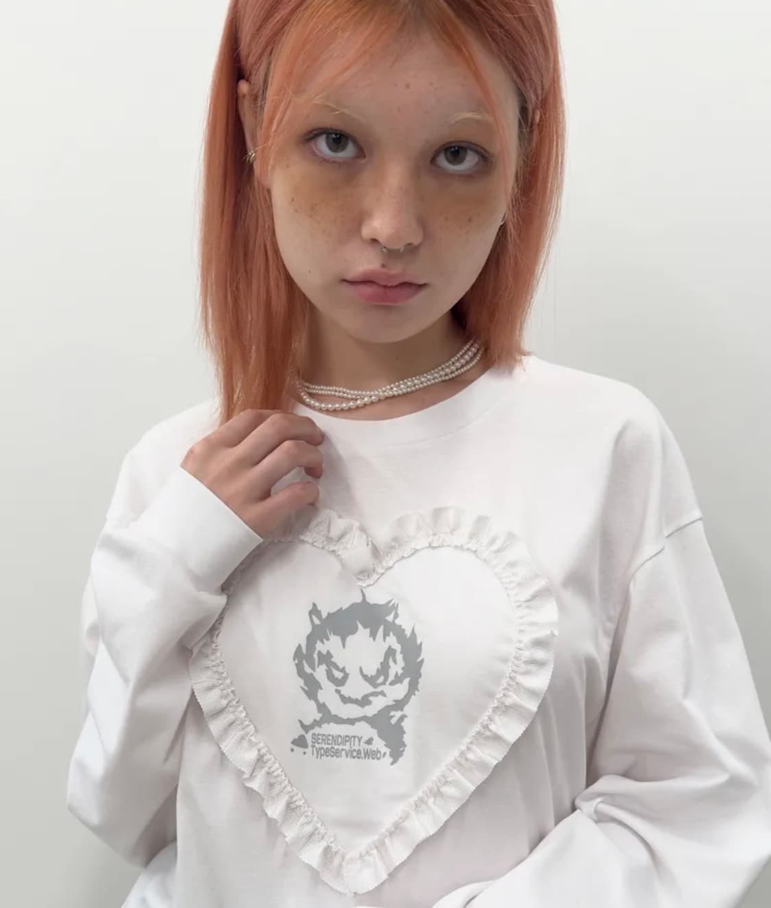 타입서비스 Edge Heart Top [White] 상품이미지1