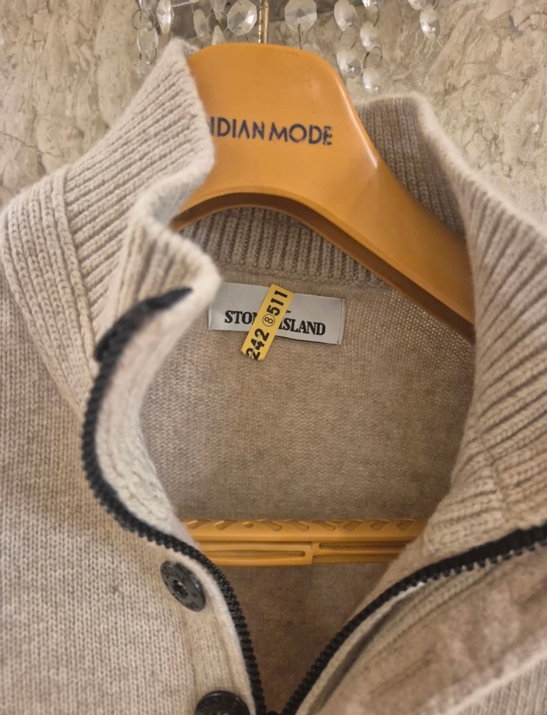 스톤아일랜드 반집업 니트 상품이미지2