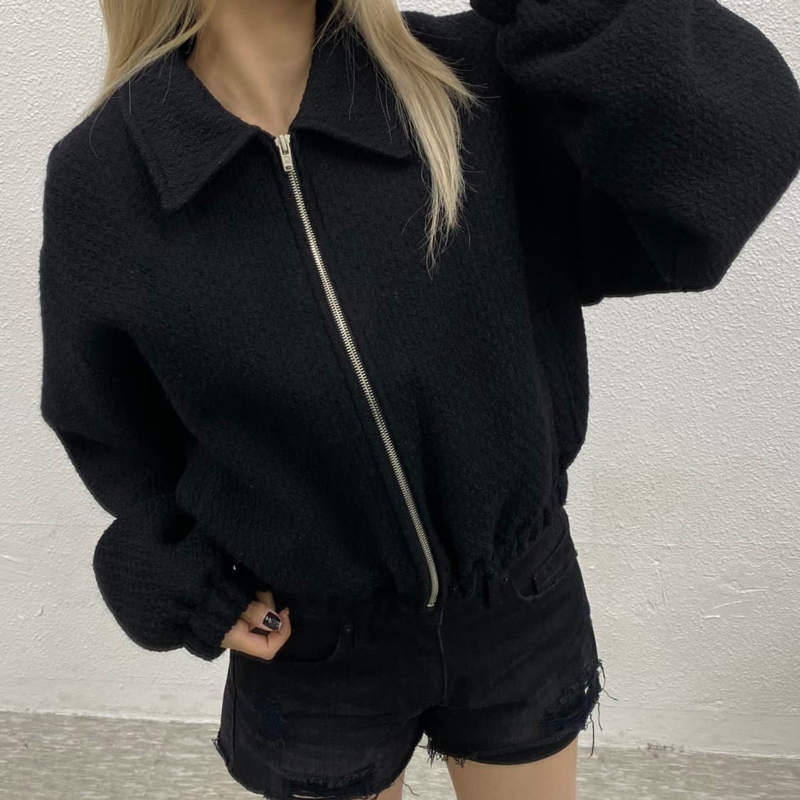 마뗑킴 부클 블랙 자켓 상품이미지1