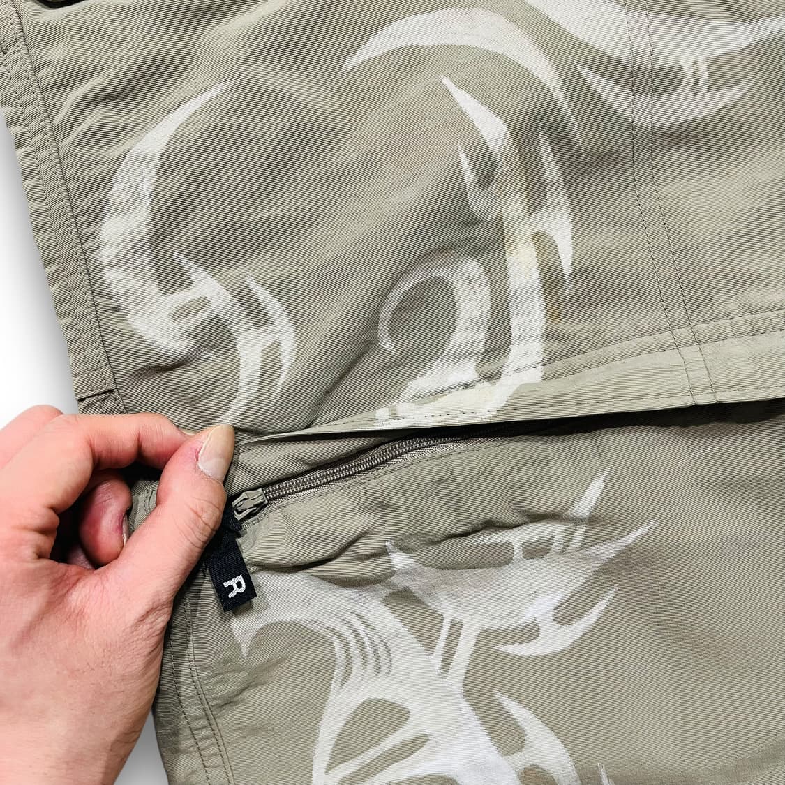 노스페이스 디테쳐블 트라이벌 커스텀 해체주의 카고 팬츠 상품이미지7