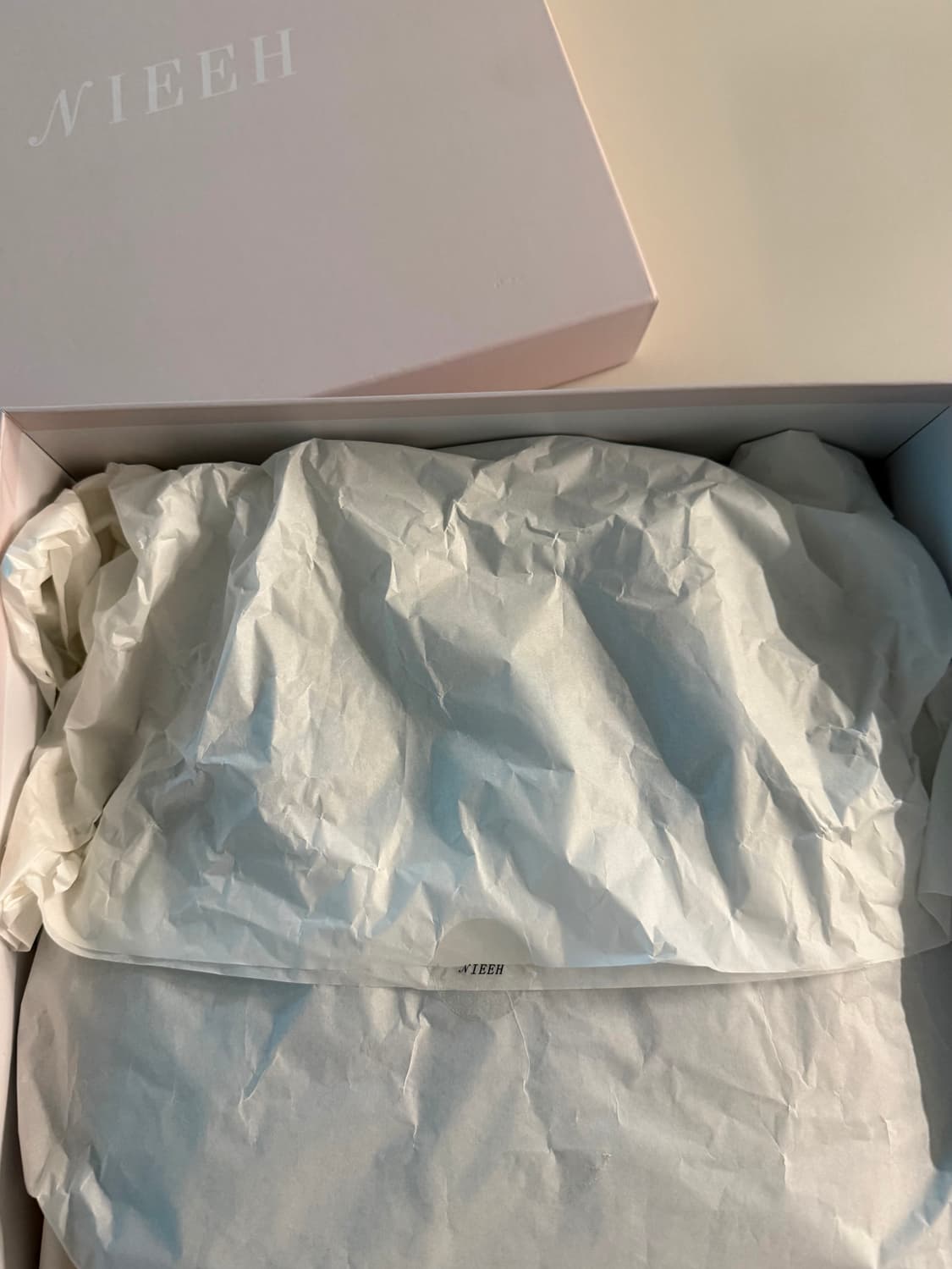 제니/수지가방-니히(NIEEH) 스퀘어백 블랙 일반사이즈 (A급/공홈구매 상품이미지5