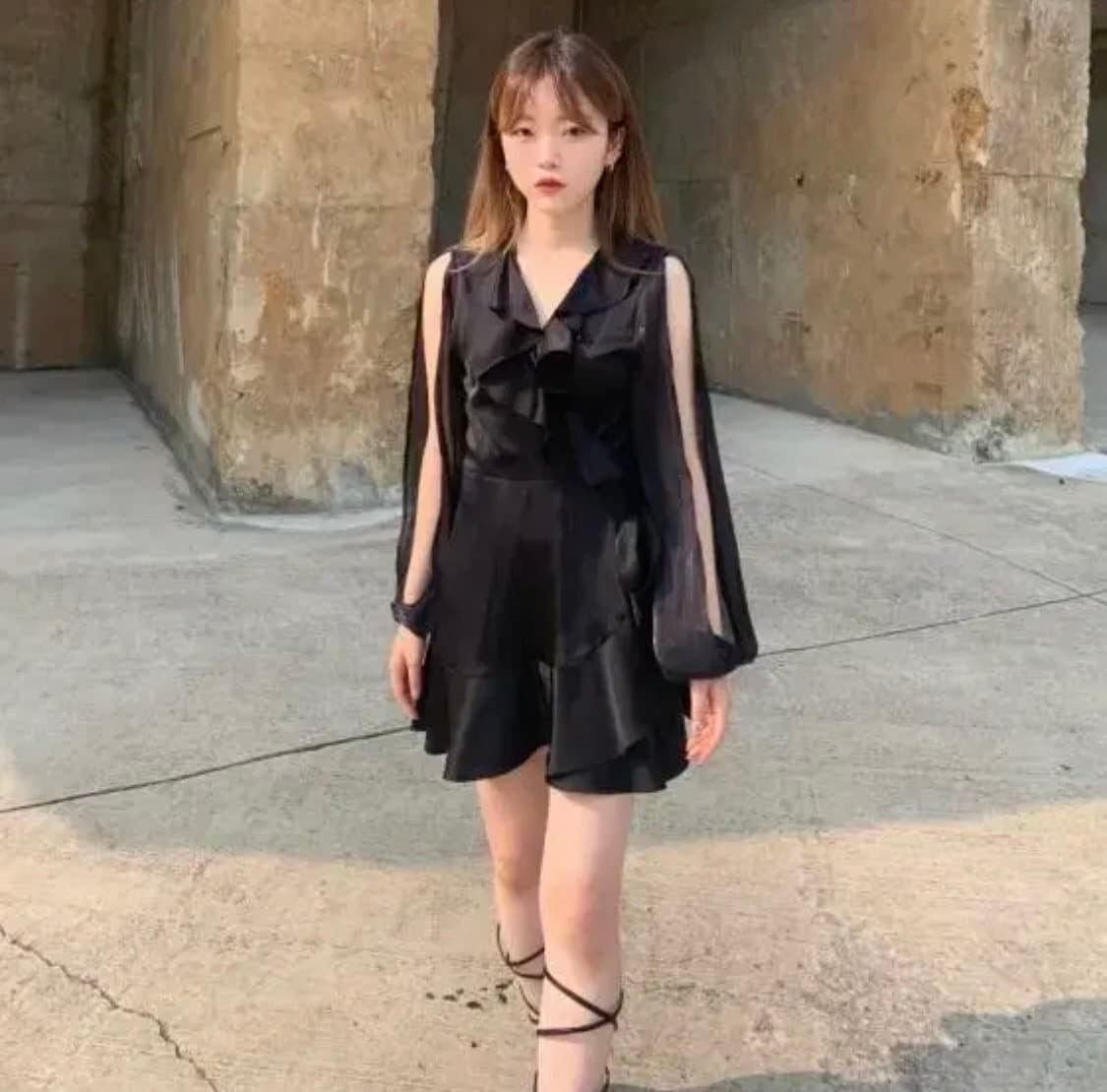 (새상품) 체리퀴리 라뇨 프릴랩 원피스 블랙 size1 상품이미지5