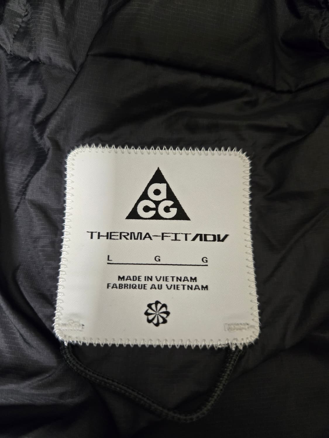 나이키 ACG 써마핏 루나레이크 구버전 패딩 블랙L 판매 상품이미지3