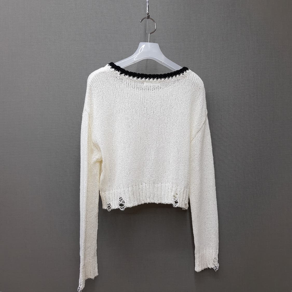 잇미샤 2022 크롭 니트 55사이즈 상품이미지4