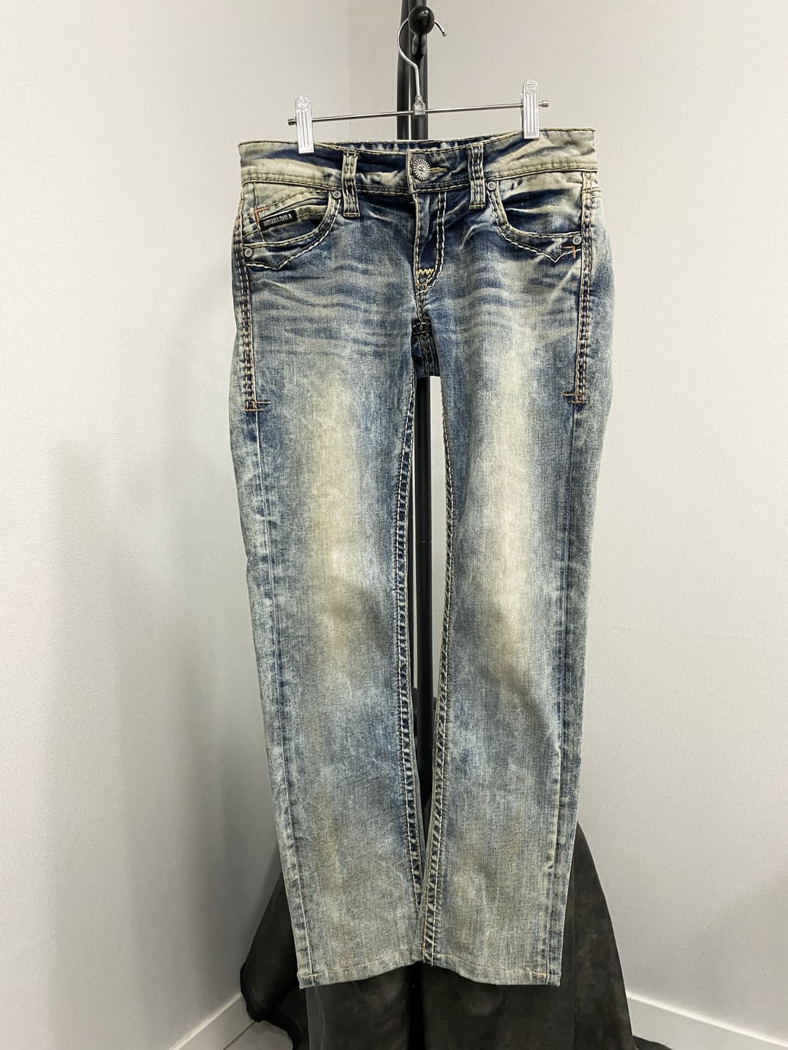 Distress Flap Pocket Jeans 상품이미지3