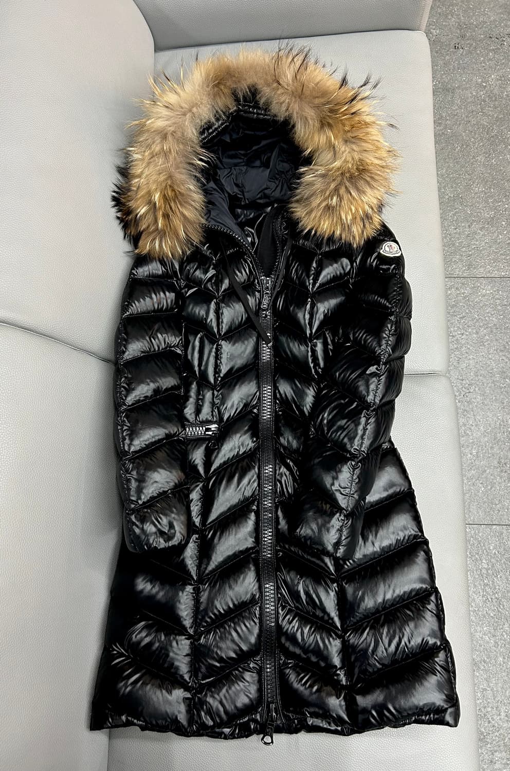 몽 클 레 르 블랙 유광 롱패딩 자켓(00/44) 상품이미지5