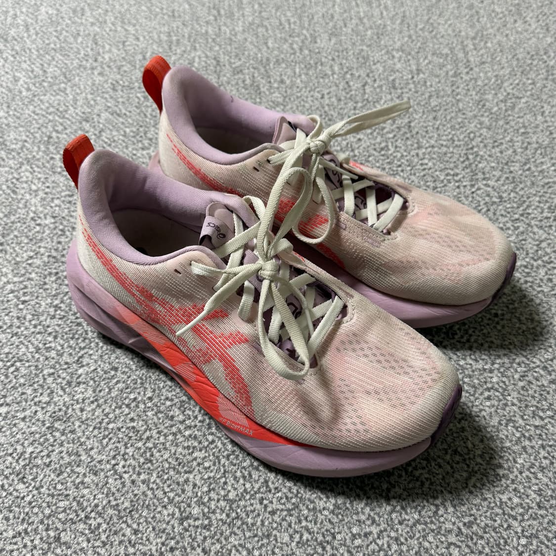 [정가 23만원] 아식스 노바블라스트 5 245 상품이미지1