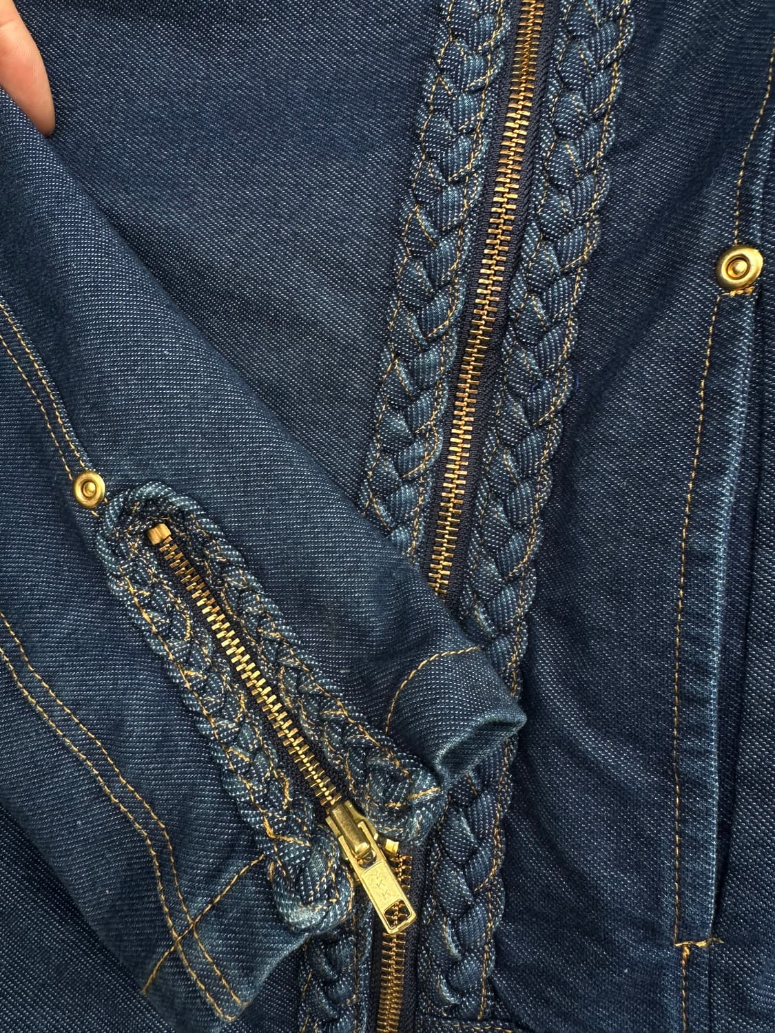 땋임 디테일 데님 라이더 자켓 상품이미지5