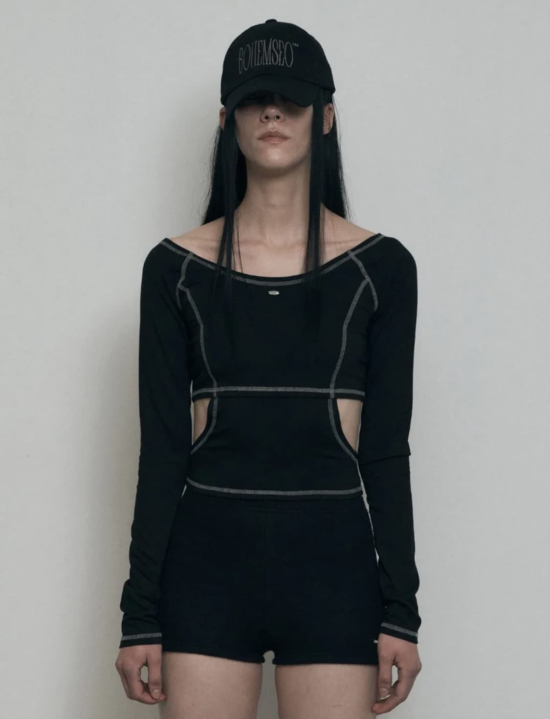 보헤미안서울 SIDE CUT - OUT LONG SLEEVE 상품이미지1