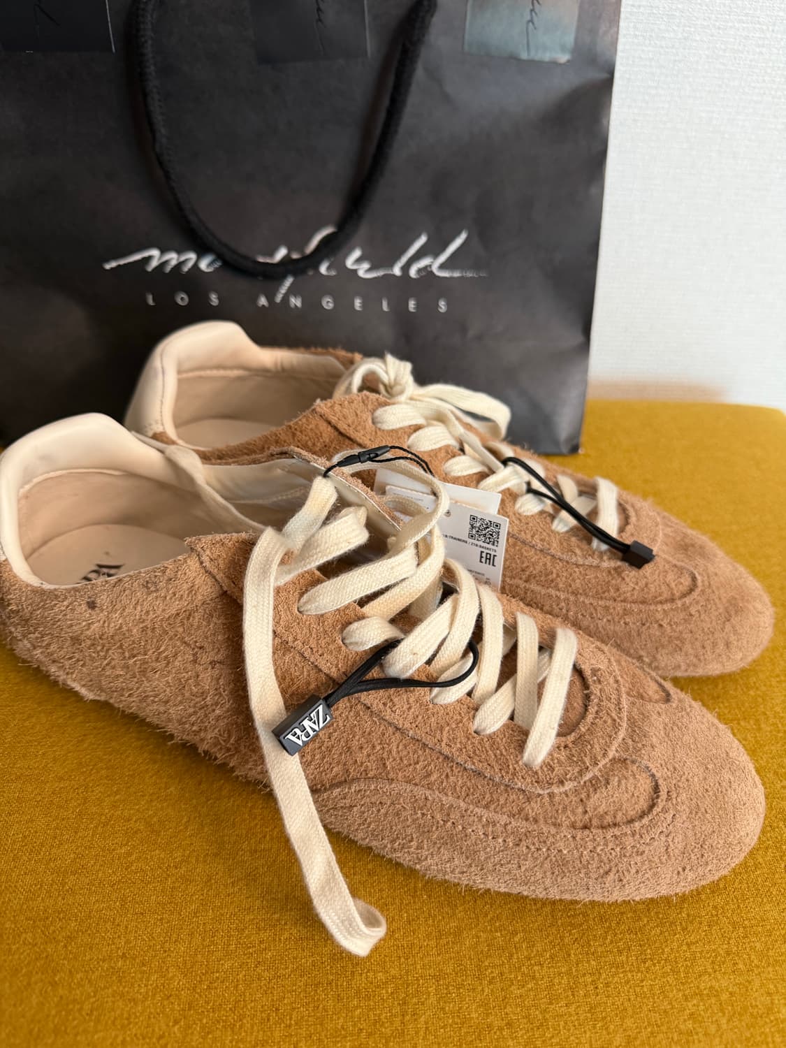 자라 카멜 스웨이드 스니커드  상품이미지6