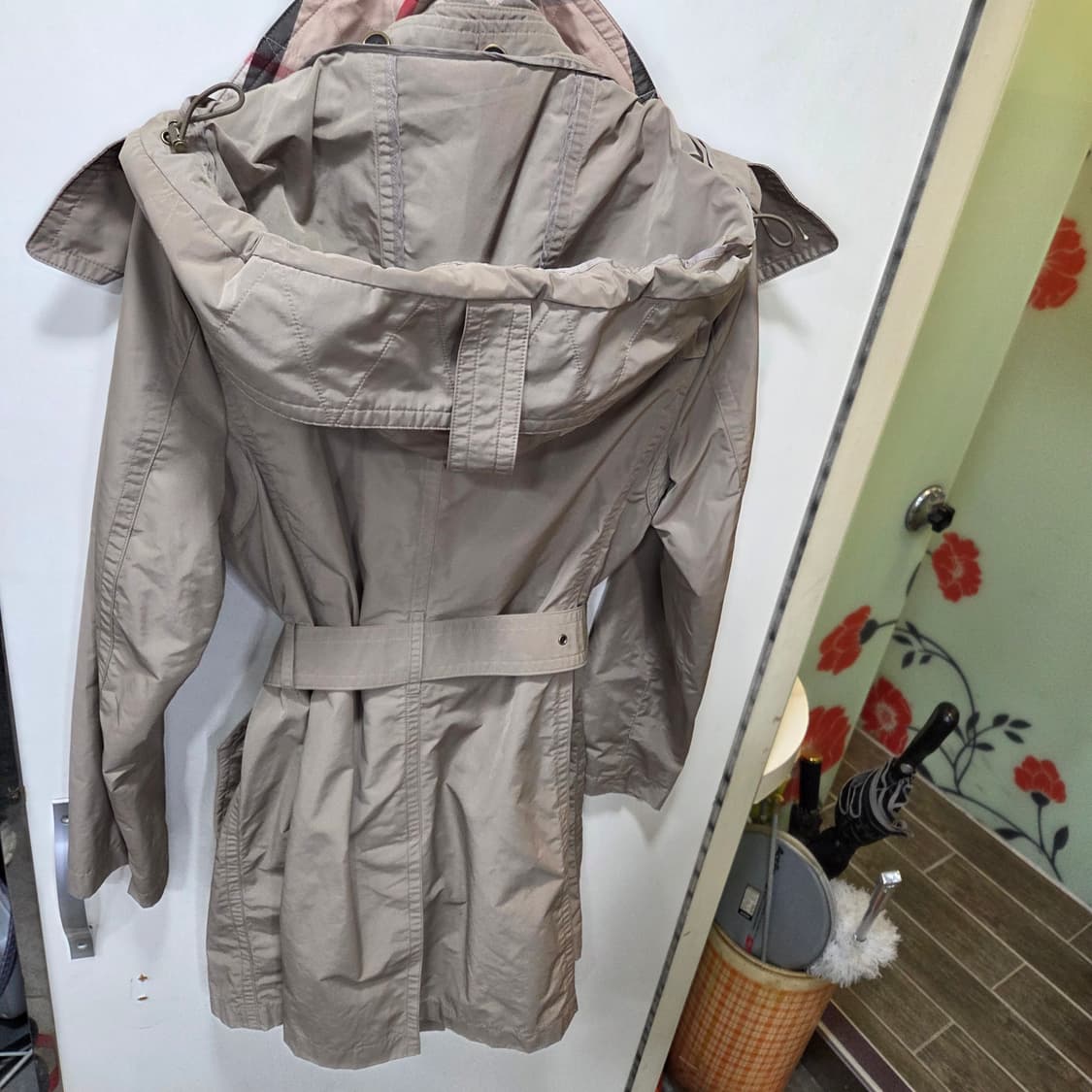 버버리 발모랄 하프 코트 상품이미지5