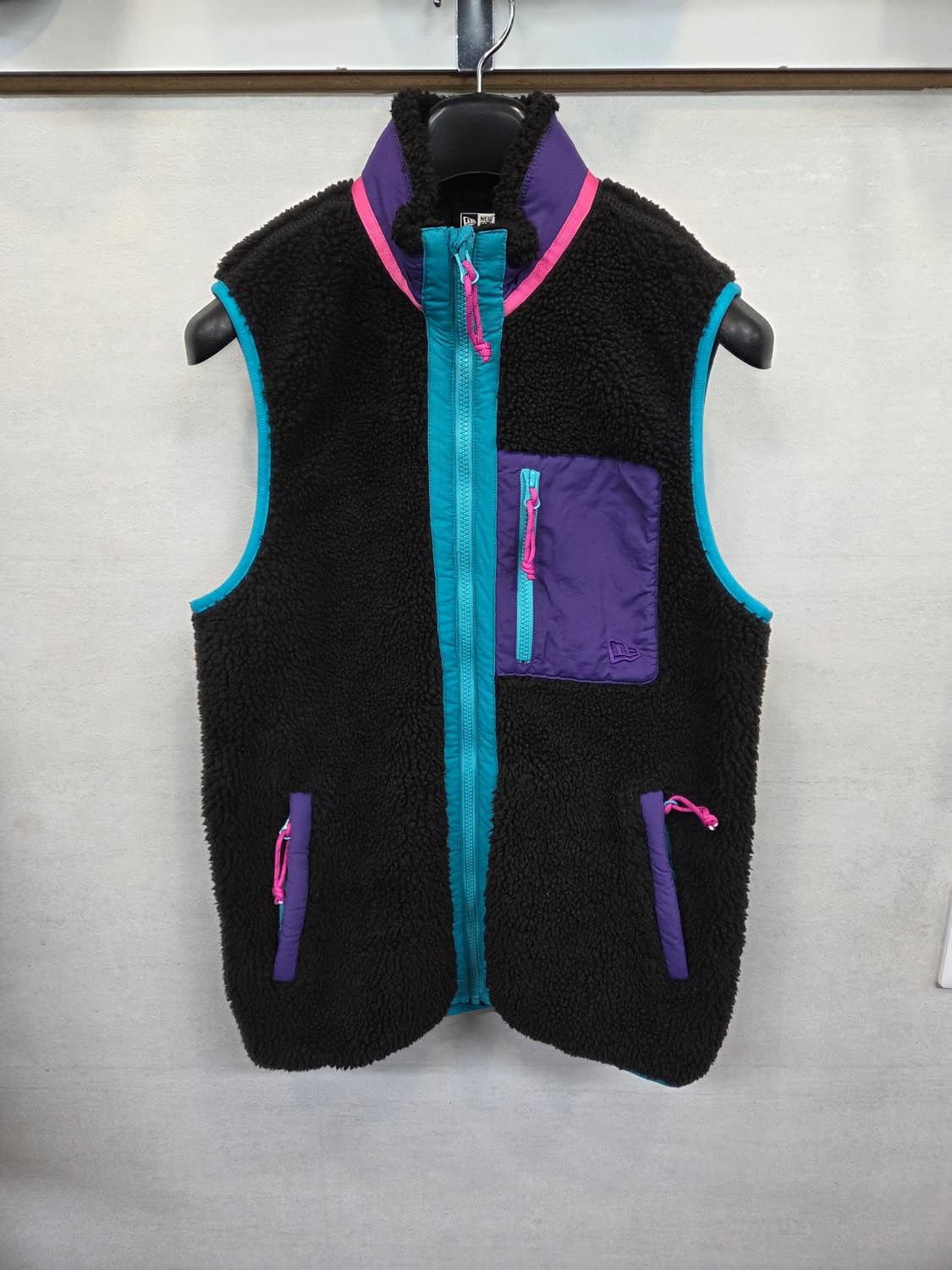 뉴에라 보아 뽀글이 플리스 조끼 m 상품이미지1