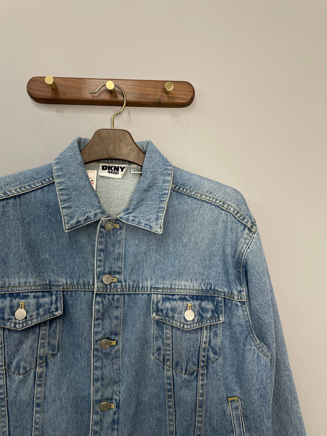 DNKY 빅로고 데님 트러커 자켓 H2113 상품이미지4