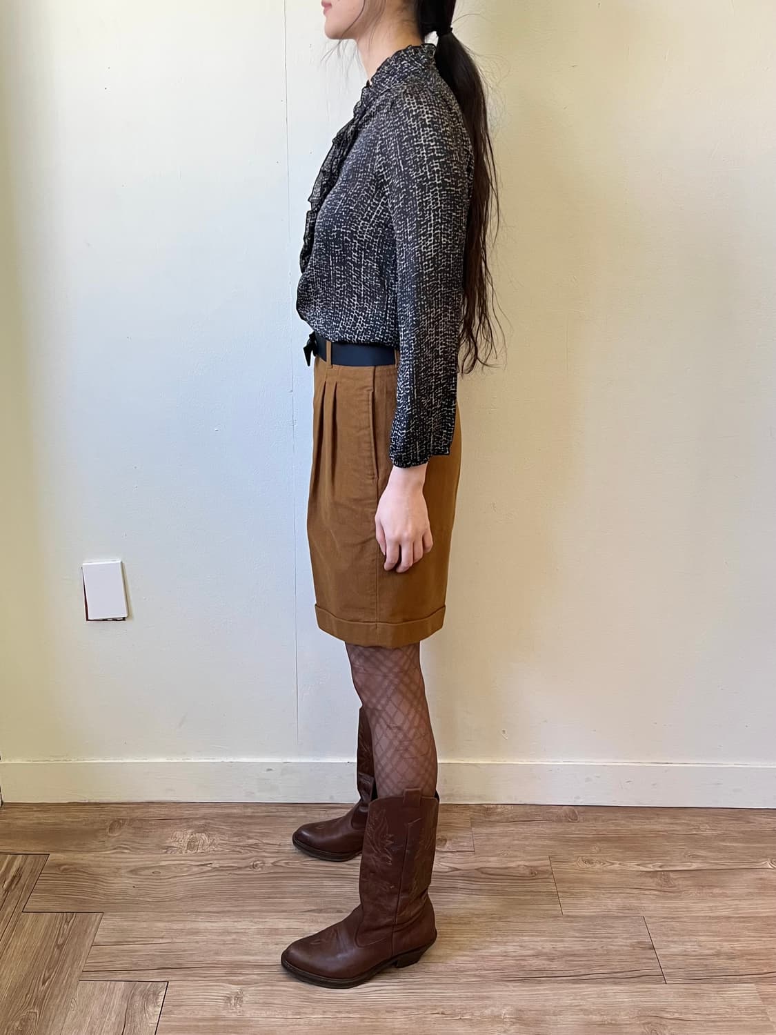 Simplicitg 핀턱 카멜 울 팬츠  상품이미지9