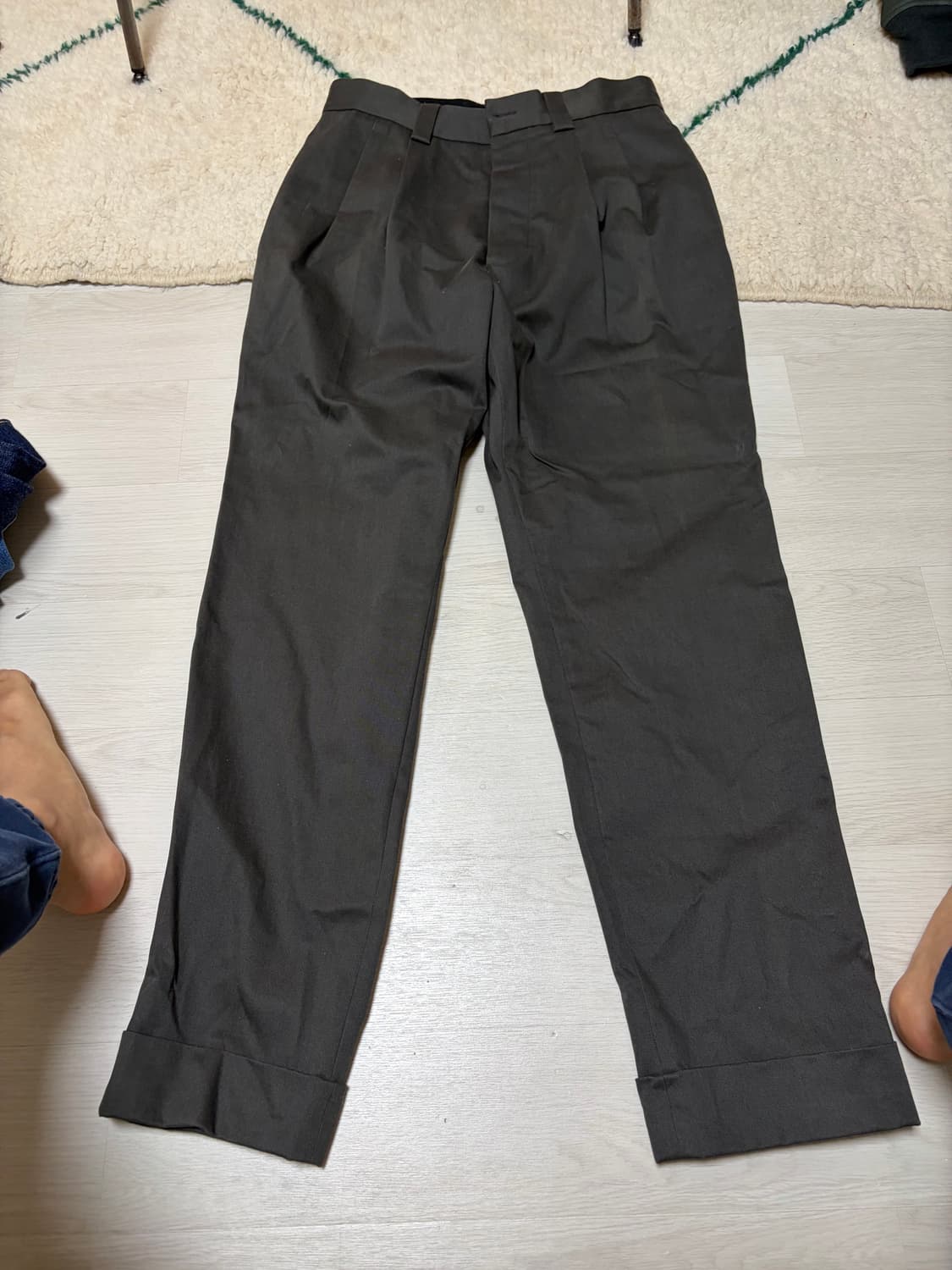 마가렛 호웰 플리츠 코튼 팬츠 상품이미지2