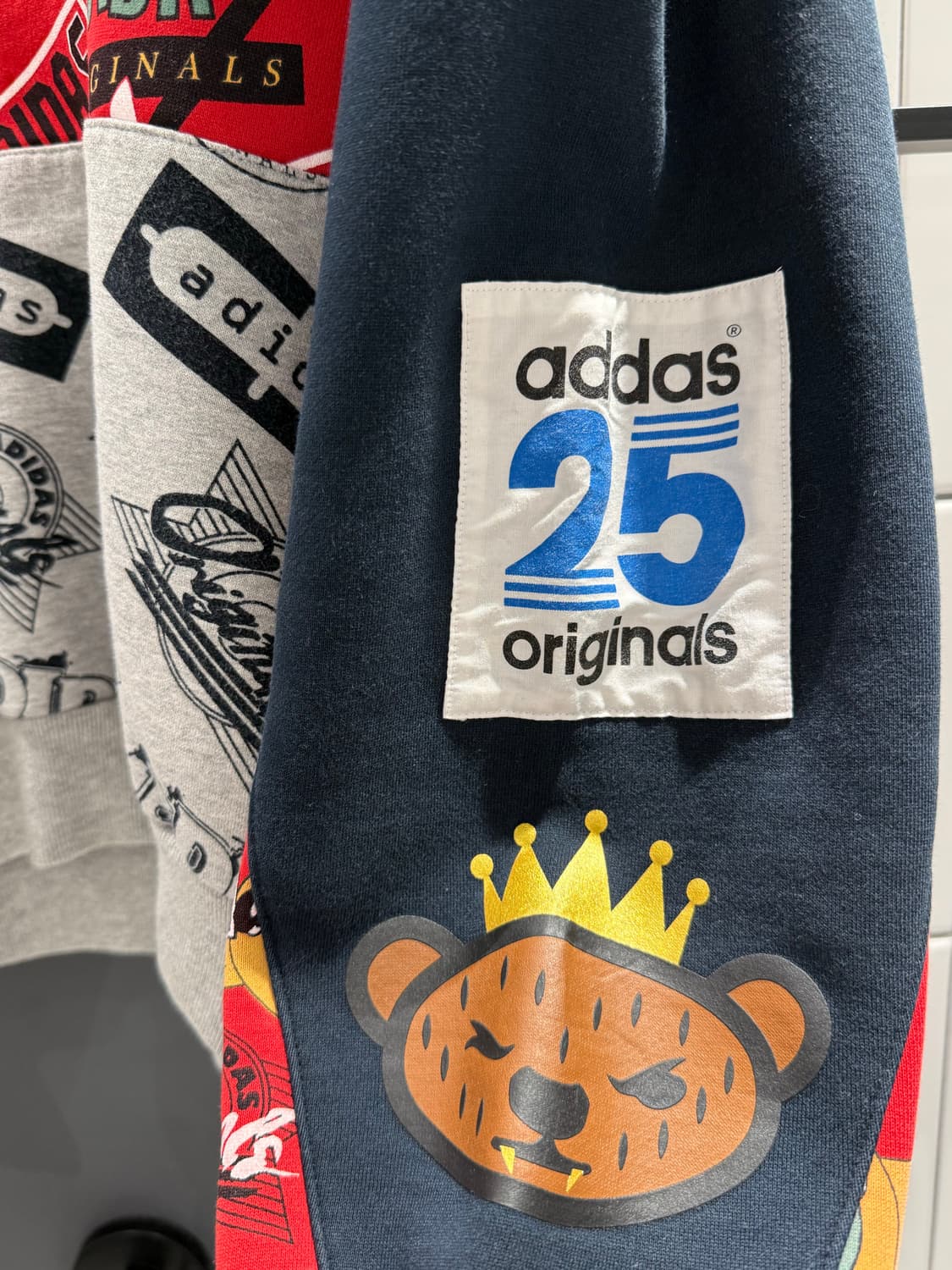 아디다스 오리지널 니고베어 25주년 맨투맨 95 상품이미지3