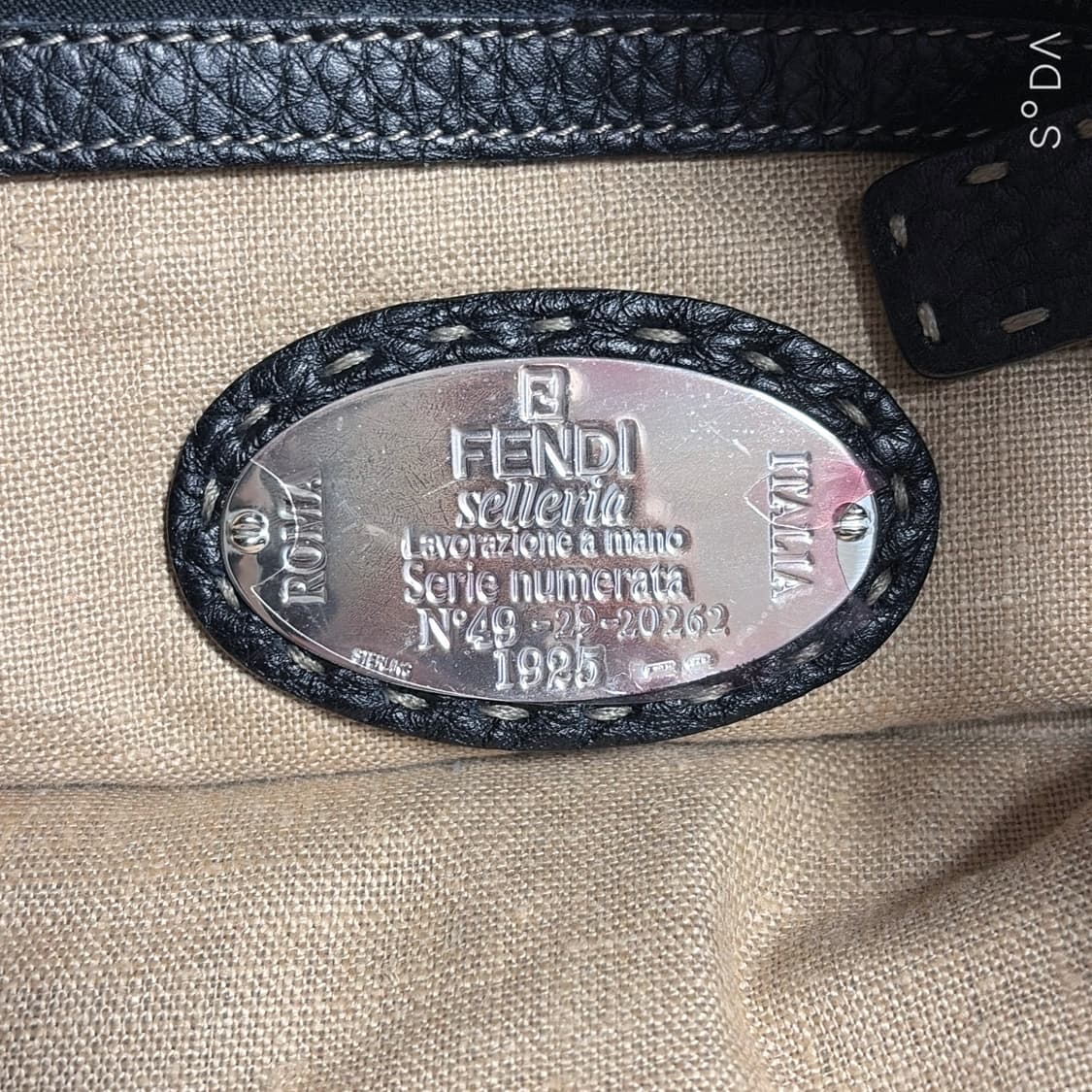 펜디 셀러리아 토트백 블랙 상품이미지5