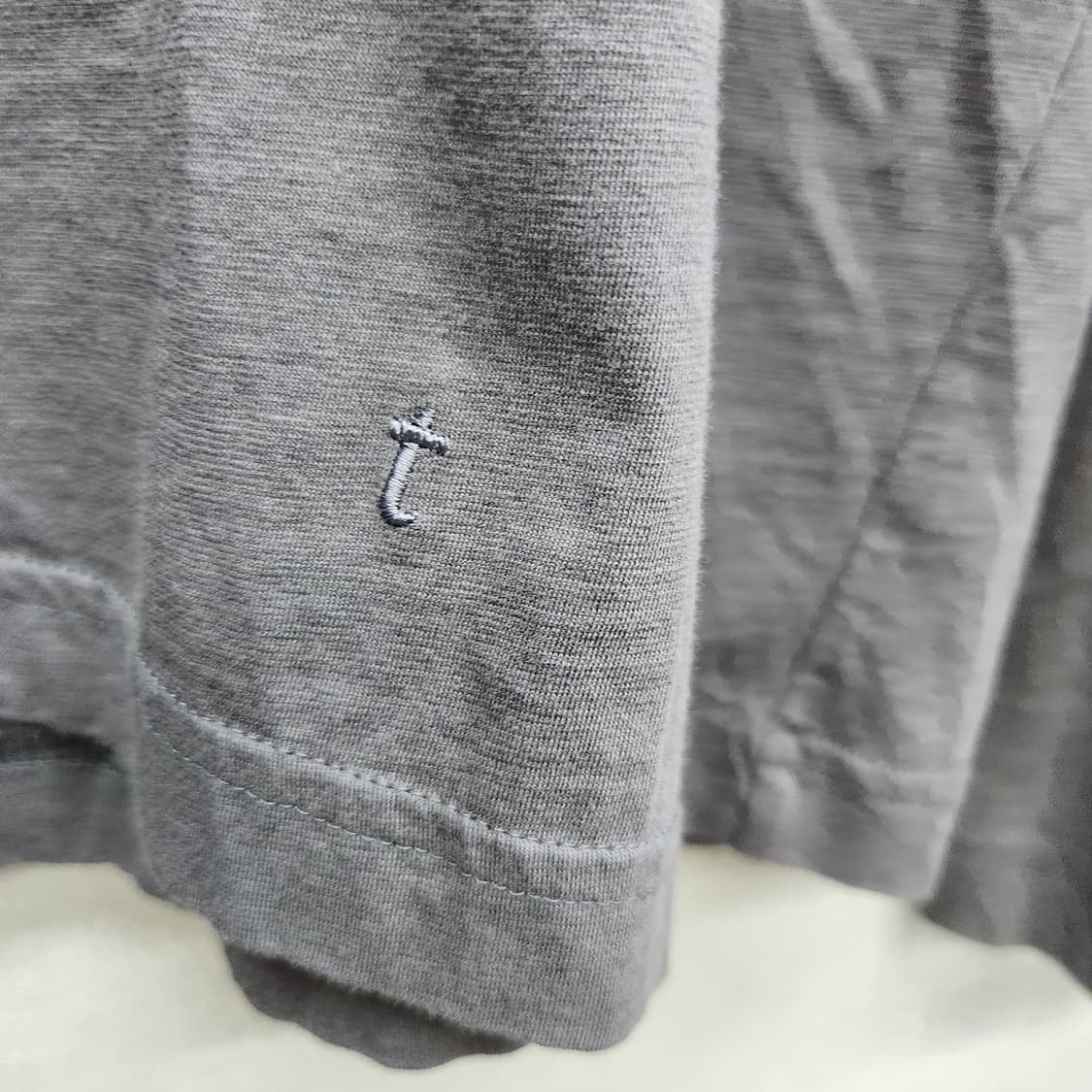 띠어리 로고자수 롱슬리브 긴팔티 L(L) 상품이미지4