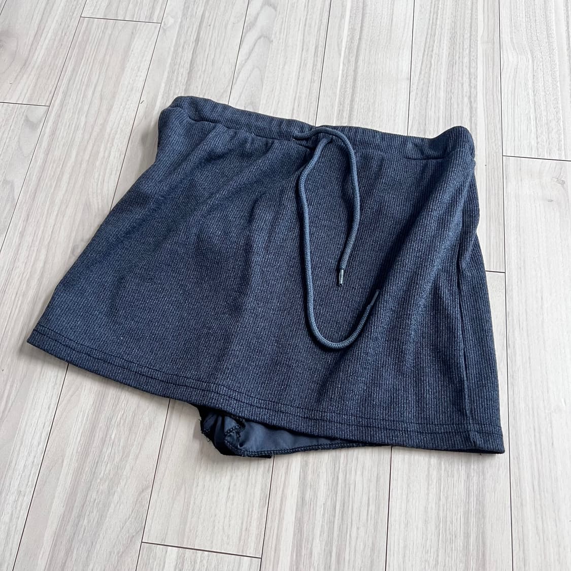 B.3 shop 비삼샵 치마바지 상품이미지1