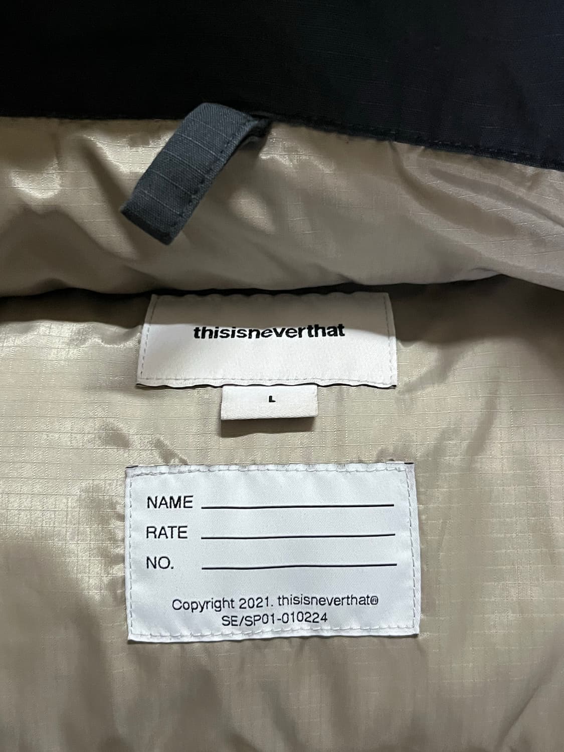 디스이즈네버댓 클래식 립스탑 다운 파카 블랙 상품이미지4