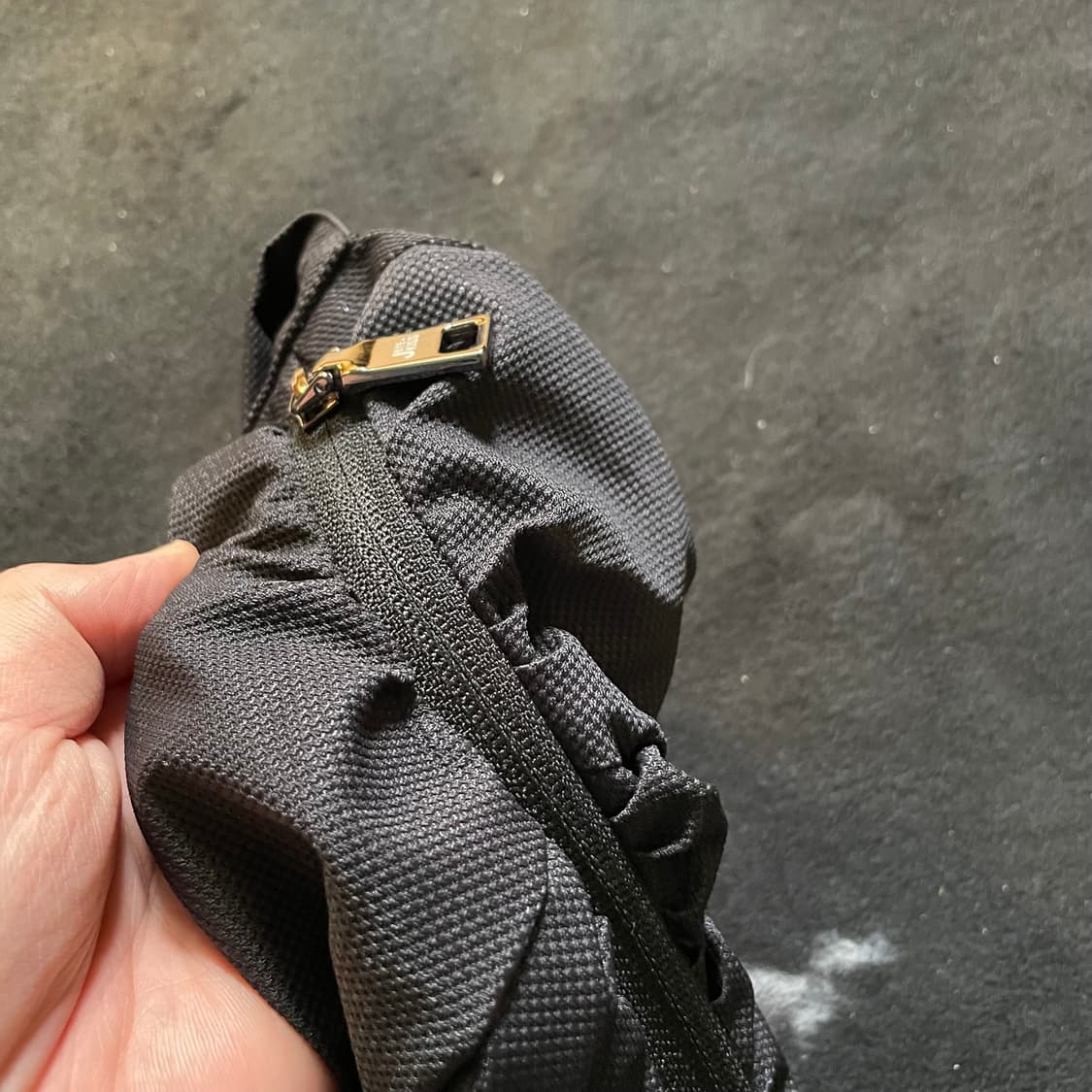Nylon hobo bag 상품이미지4