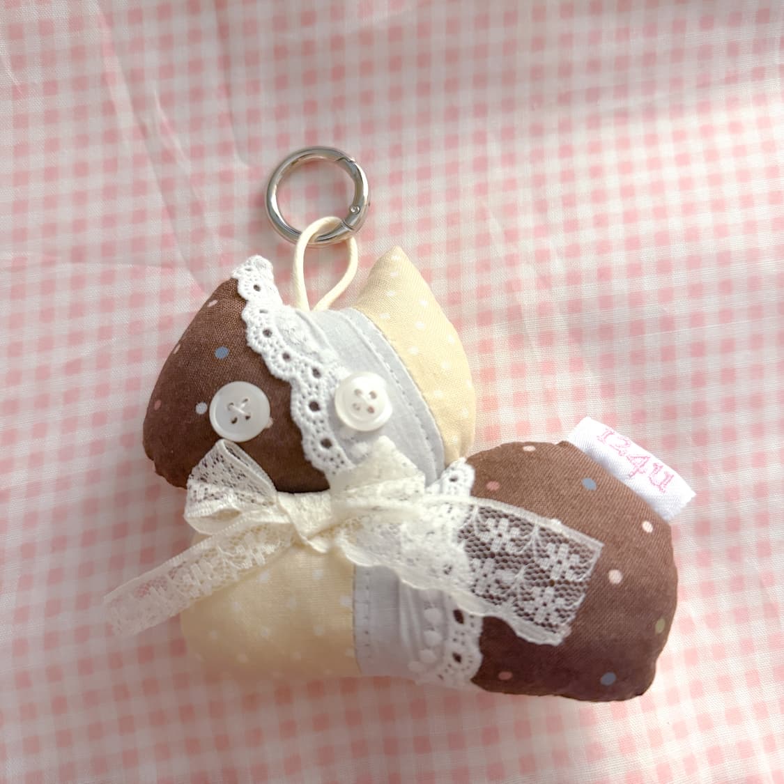 124u keyring 큰냥이들 고양이 레이스 단추눈 키링 상품이미지1