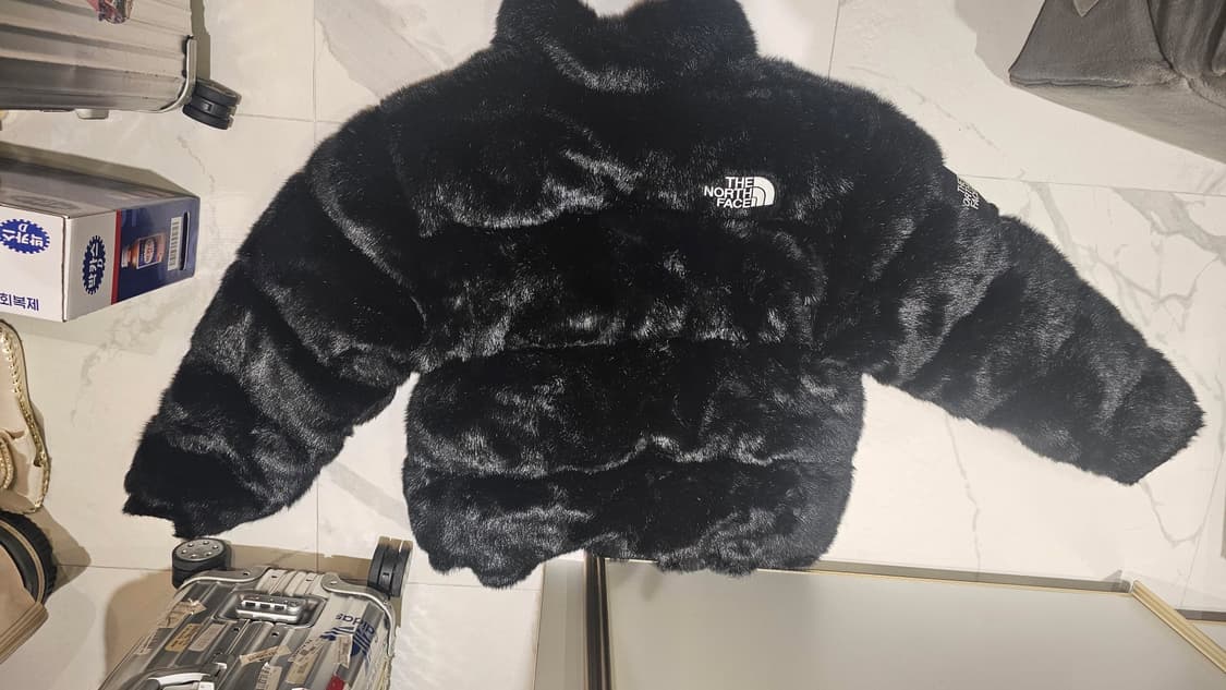 슈프림x노스페이스 포우 퍼 눕시자켓 m사이즈 상품이미지3