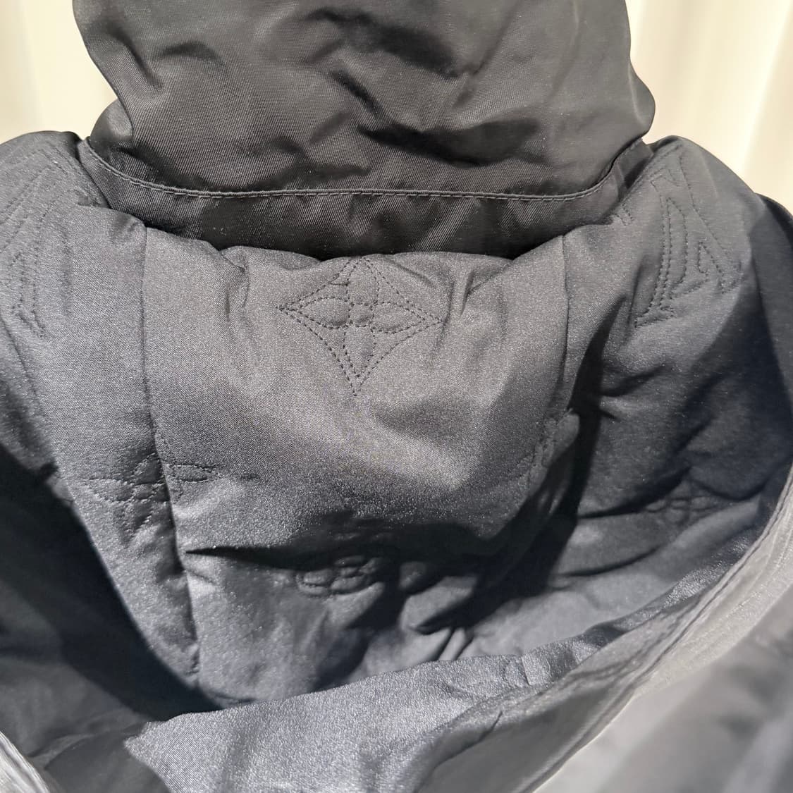 (A+/46) / 루이비통 나일론 후디드 롱 패딩 점퍼 상품이미지5