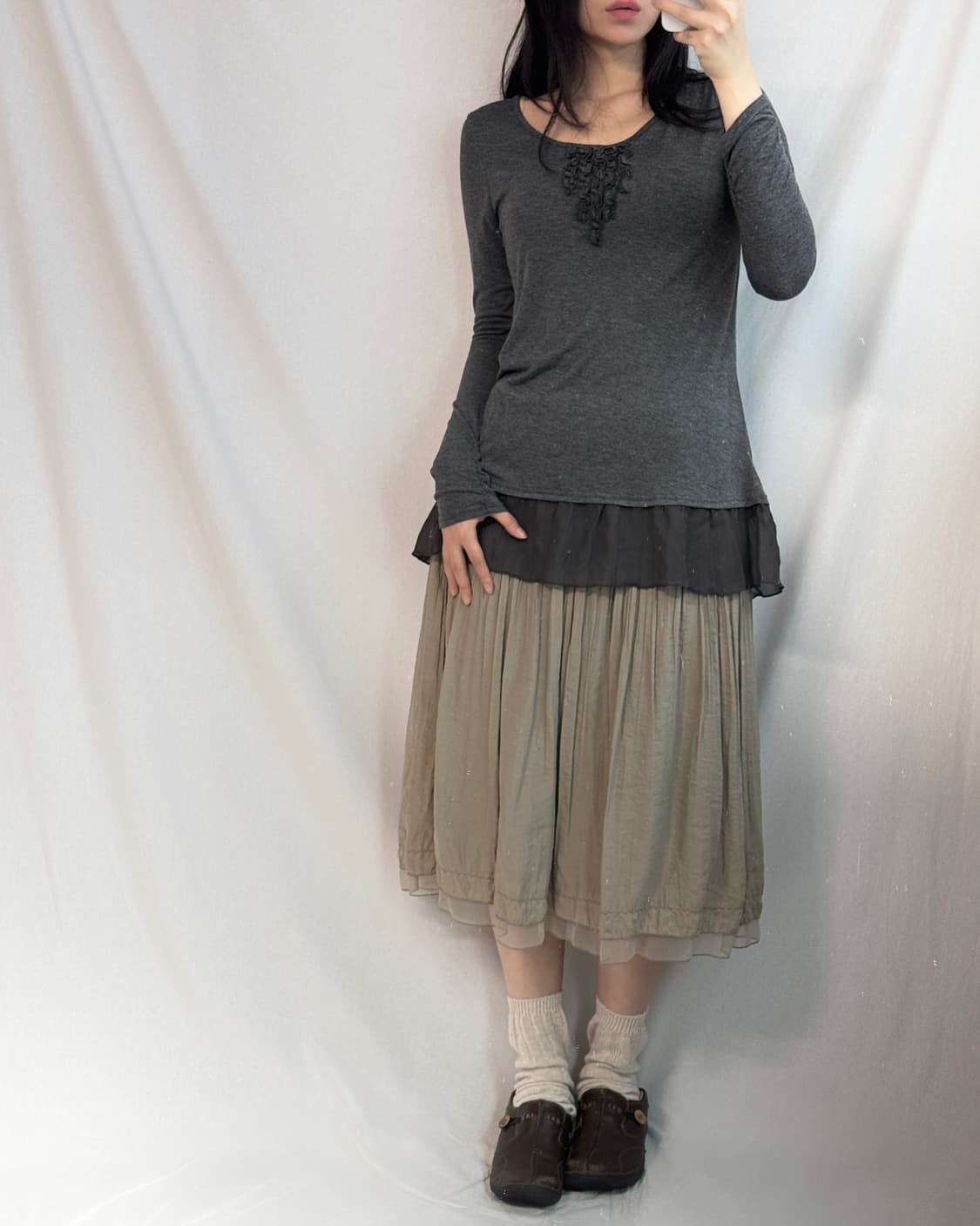 셔링 슬리브 러플 디테일 티 상품이미지5