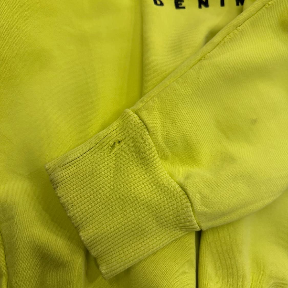 디젤 후드티 프론트 로고 자수 패치 디테일 레귤러핏 라임 옐로우 상품이미지9