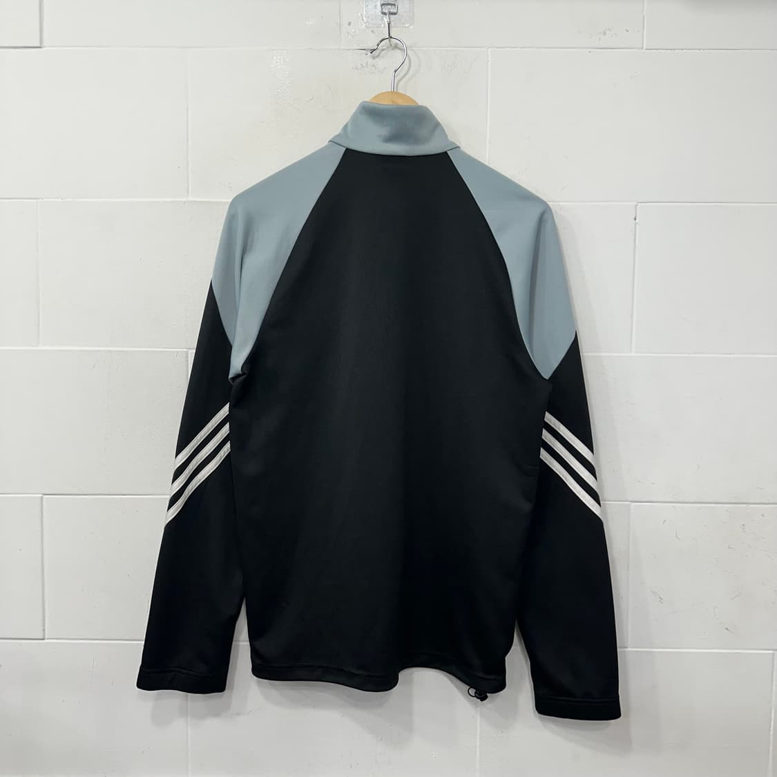 아디다스 부산아이파크 트레이닝 탑 상품이미지9