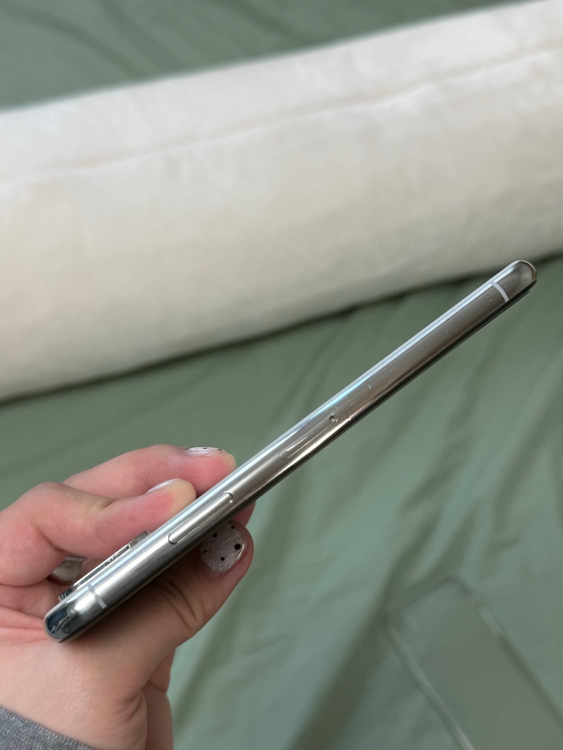 아이폰xs 실버 64기가  상품이미지4