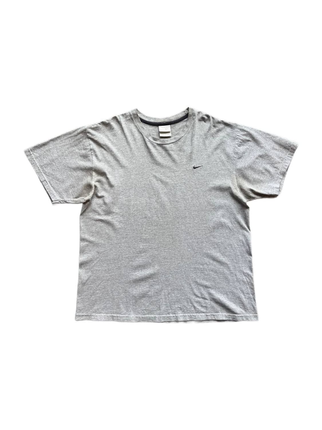 Mid 00s 나이키 체스트 스몰 스우시 로고 티셔츠 상품이미지1