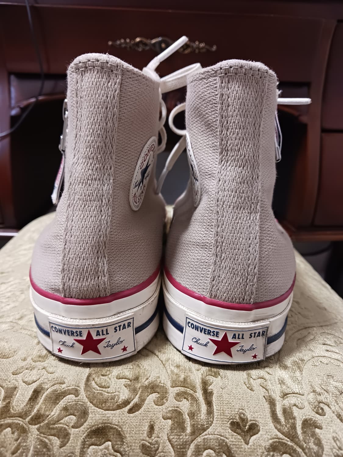 컨버스 척테일러 1970s 폼파루스하이 스니커즈 상품이미지4