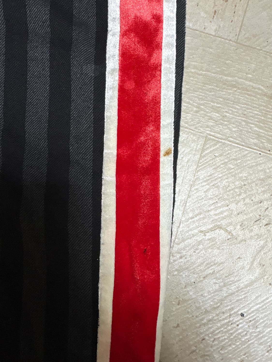 정품/] 럭키슈에뜨 벨벳 배색 스트라이프 와이드 팬츠 (36) 상품이미지3