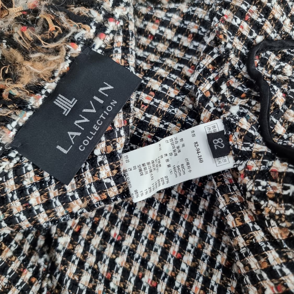 랑방컬렉션 테슬장식 블랙글리터 트위드 자켓 (44-55) 미시착새상품 상품이미지10