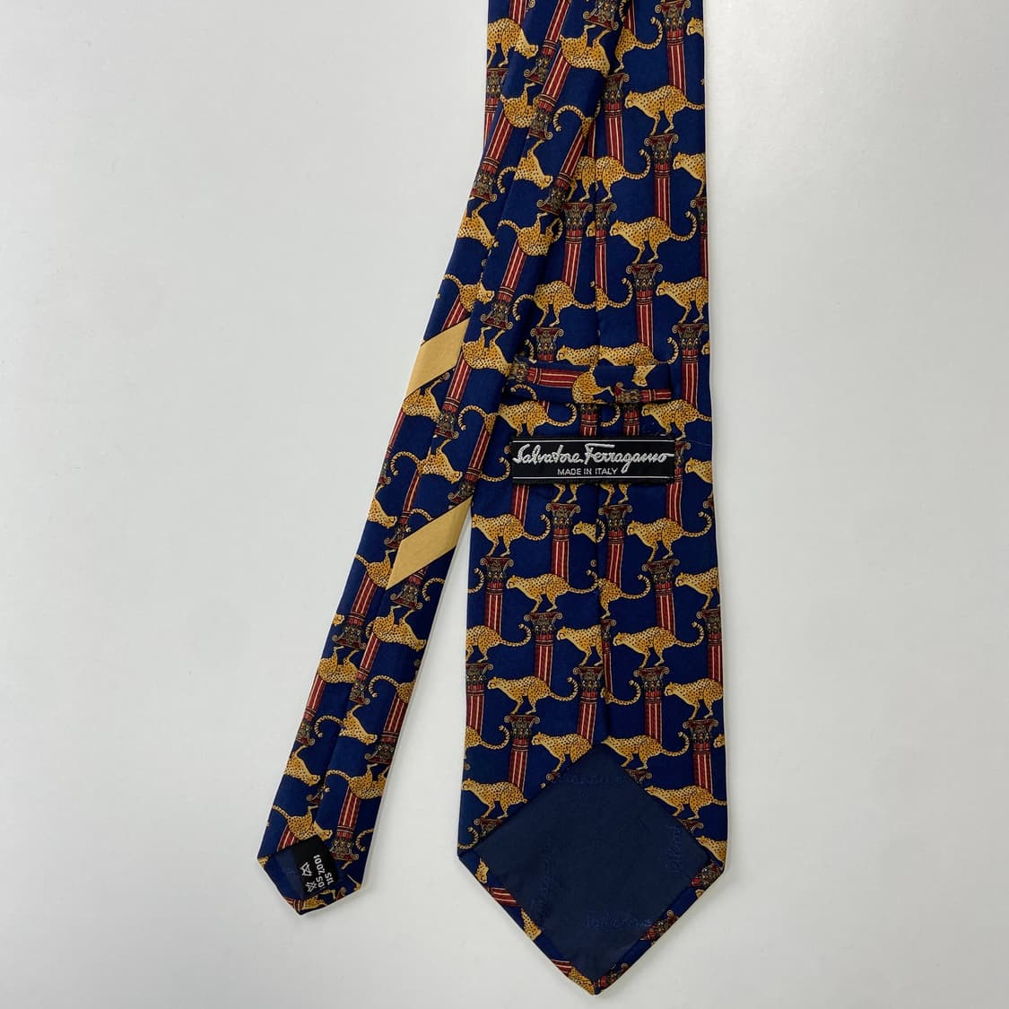 페레가모(Ferragamo) 명품 정품 넥타이 상품이미지2