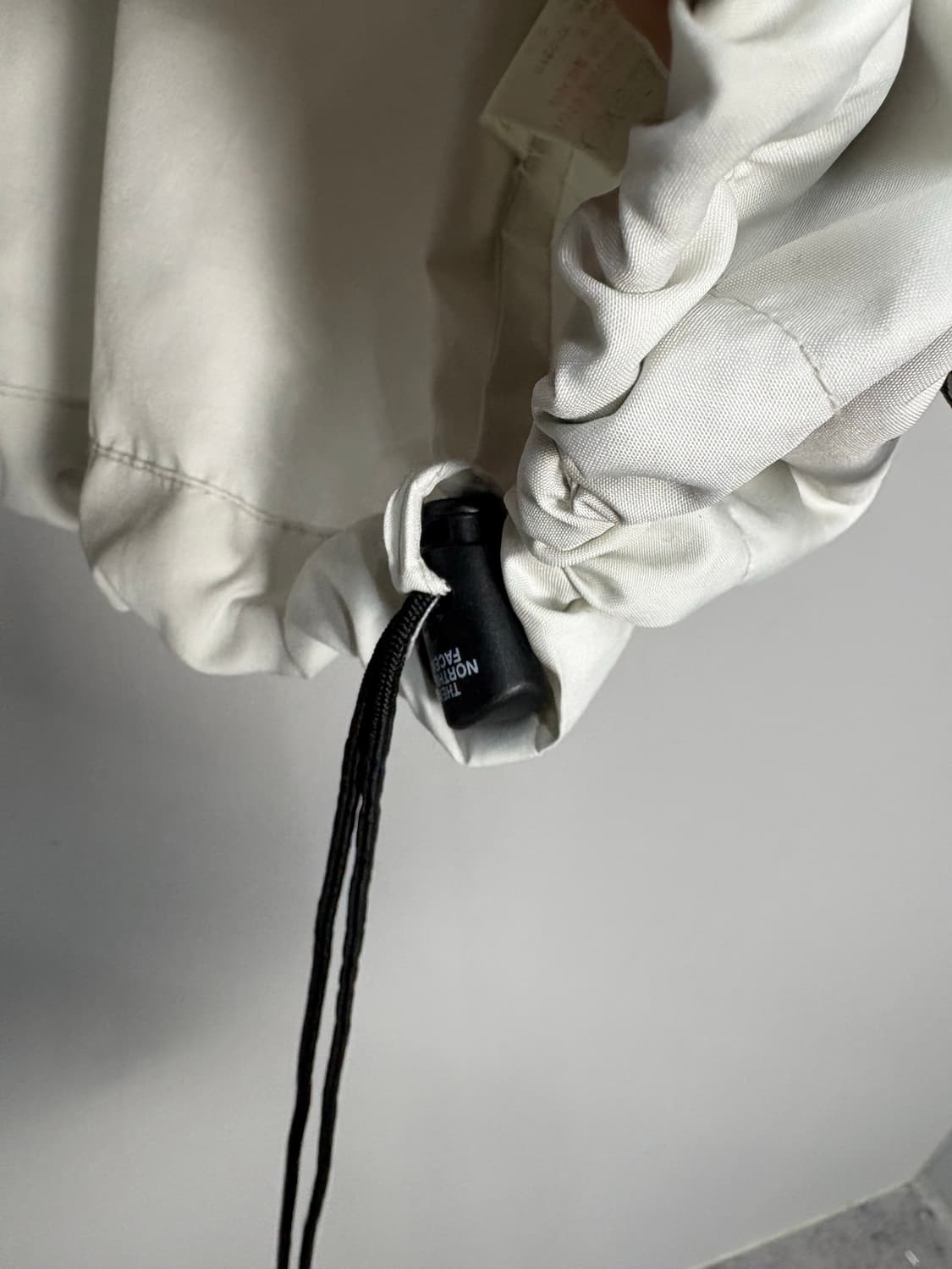 노스페이스 og 배색 디테일 바람막이재킷 A2437 상품이미지4