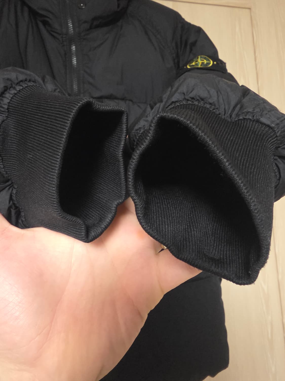 [M] 23FW 스톤아일랜드 크링클랩스 숏 다운 패딩 백화점 상품이미지5