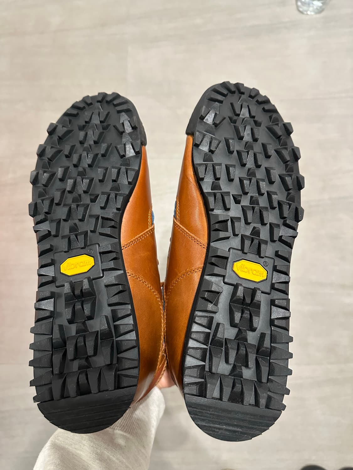 [280] 뉴발란스 레이니어 80's 클래식 하이킹 부츠 브라운 상품이미지6