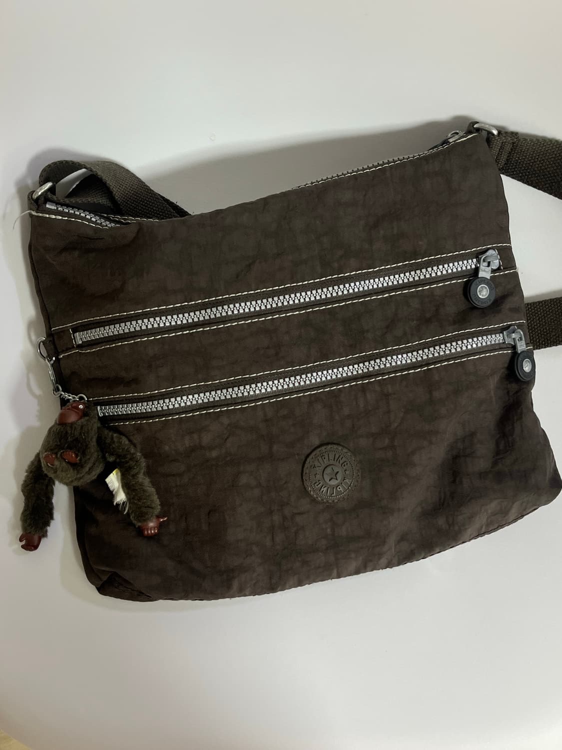 키플링 크로스백 브라운 상품이미지1